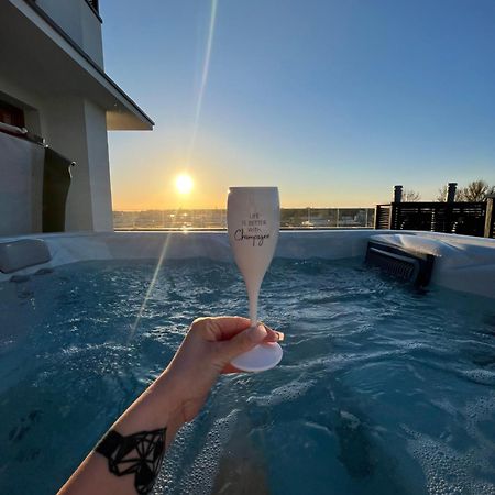 Apartamenty Polanowscy Baltic Marina Residence Z Mini Spa Kolobrzeg Luaran gambar